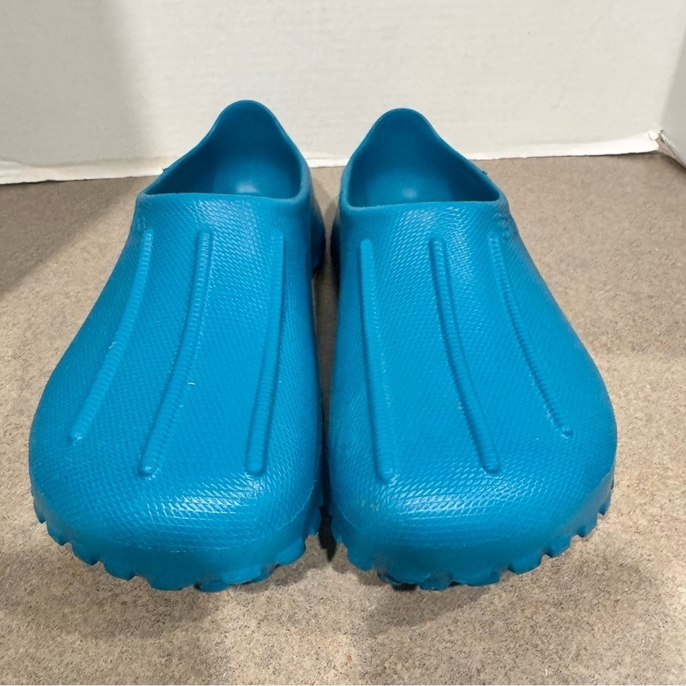 Birkenstock Teal Birki’s Polyurethane Nursing Clogs 42N